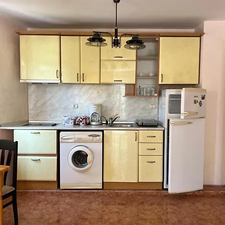 Apartamento петя 2 *